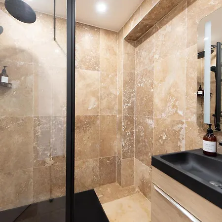 Le Cocon- Jacuzzi & Sauna Prives By Sweetdreams Appartamento Le Cannet