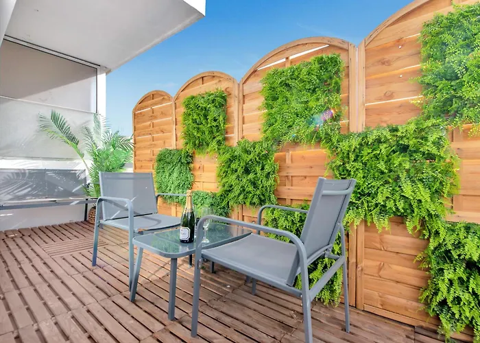 Apartment Le Cocon- Jacuzzi & Sauna Prives By Sweetdreams Le Cannet