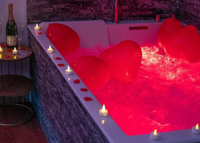 Le Cocon- Jacuzzi & Sauna Prives By Sweetdreams Le Cannet