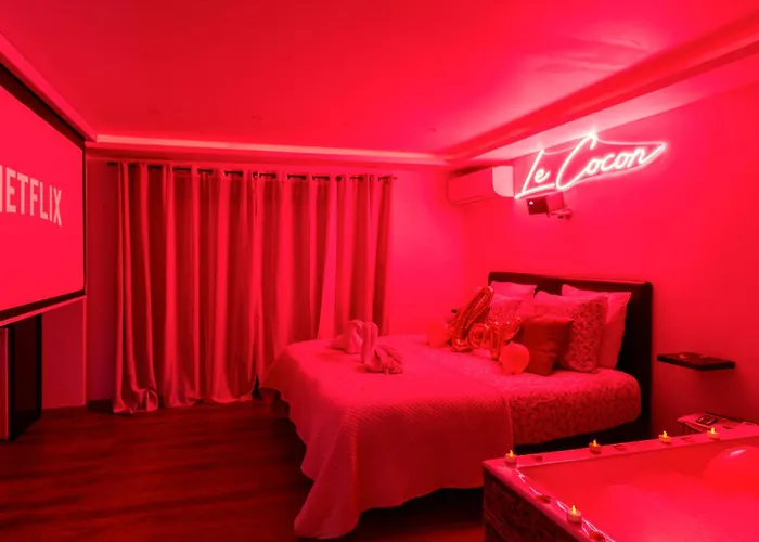 Apartment Le Cocon- Jacuzzi & Sauna Prives By Sweetdreams *
