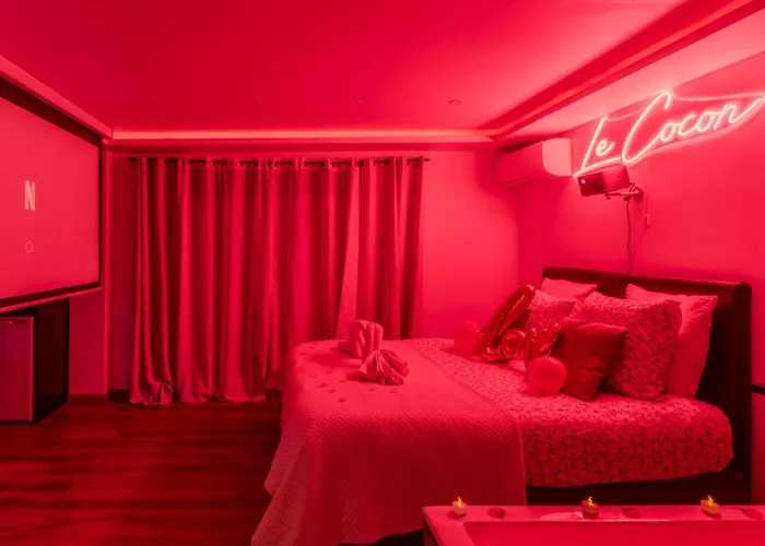 Le Cocon- Jacuzzi & Sauna Prives By Sweetdreams Apartment Le Cannet