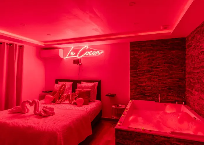 Apartment Le Cocon- Jacuzzi & Sauna Prives By Sweetdreams
